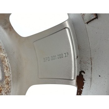 Recambio de llanta para volkswagen touran (1t1, 1t2) 1.9 tdi referencia OEM IAM 8P0601025BP  