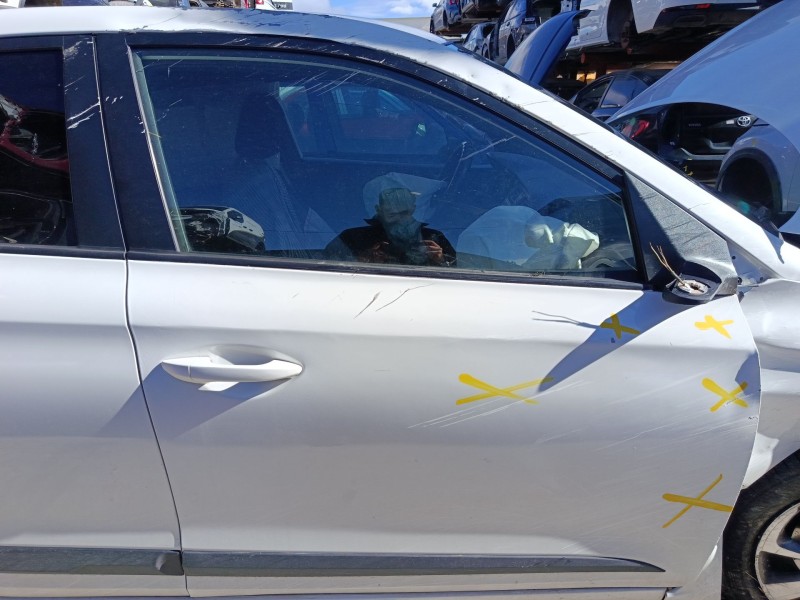 Recambio de puerta delantera derecha para hyundai i20 ii (gb, ib) 1.4 crdi referencia OEM IAM 76004C8000  