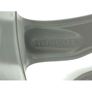 Recambio de llanta para peugeot 508 active referencia OEM IAM 9671401480  