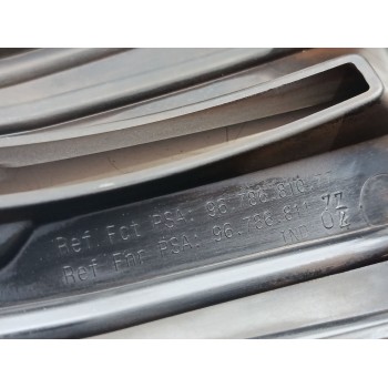 Recambio de tapacubos para peugeot 2008 i (cu_) 1.6 hdi referencia OEM IAM 9678681077  