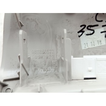 Recambio de luz interior para citroën c3 origins referencia OEM IAM 9811856677  