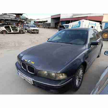 BMW 5 (E39)