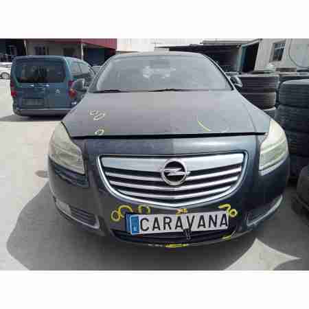 OPEL INSIGNIA BERLINA