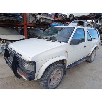 nissan terrano i (wd21) del año 1995