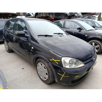 opel corsa c (x01) del año 2001