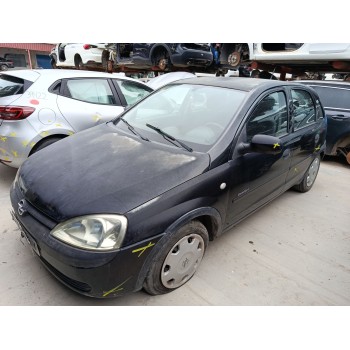 opel corsa c (x01) del año 2001