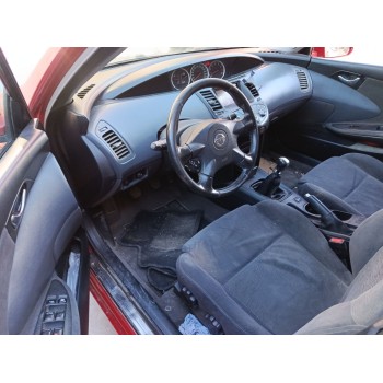 nissan primera hatchback (p12) del año 2003