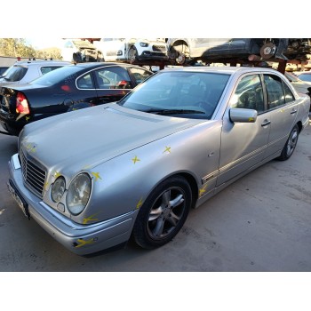 mercedes-benz clase e (w210) del año 1998