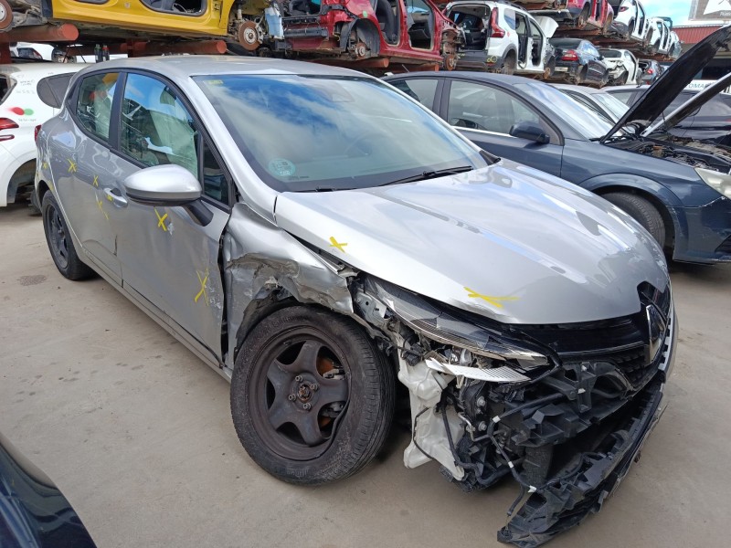 renault clio v (b7_) del año 2020