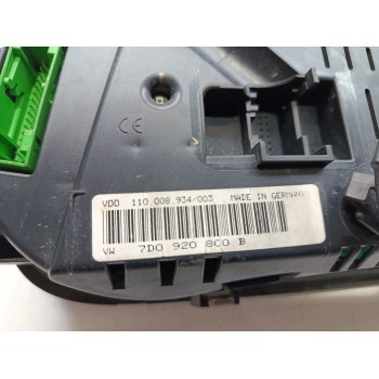 Recambio de cuadro instrumentos para volkswagen t4 transporter/furgoneta (mod. 1991) caja cerrada referencia OEM IAM 7D0920800B 