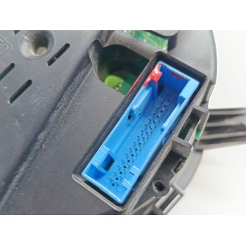 Recambio de cuadro instrumentos para volkswagen t4 transporter/furgoneta (mod. 1991) caja cerrada referencia OEM IAM 7D0920800B 