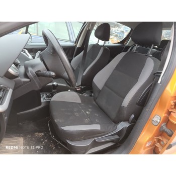 peugeot 207 del año 2007