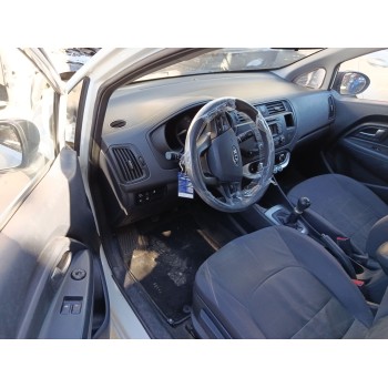 kia rio iii (ub) del año 2012