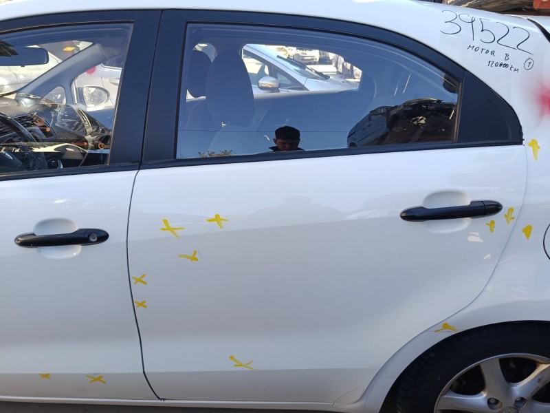 Recambio de puerta trasera izquierda para kia rio iii (ub) 1.25 cvvt referencia OEM IAM 770031W210  