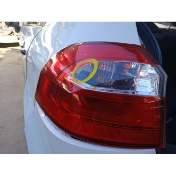 Recambio de piloto trasero izquierdo para kia rio iii (ub) 1.25 cvvt referencia OEM IAM 924011W210  