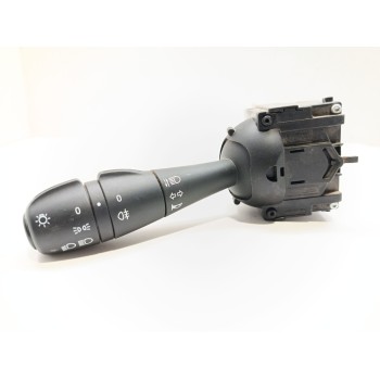 Recambio de mando luces para dacia sandero stepway referencia OEM IAM 255404709R  