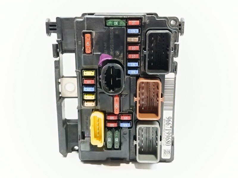 Recambio de centralita bsm para peugeot 207 sport referencia OEM IAM 9667199680  