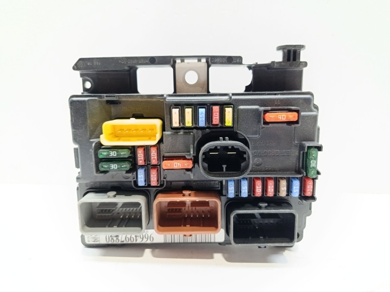 Recambio de centralita bsm para peugeot 207 sport referencia OEM IAM 9664997880  