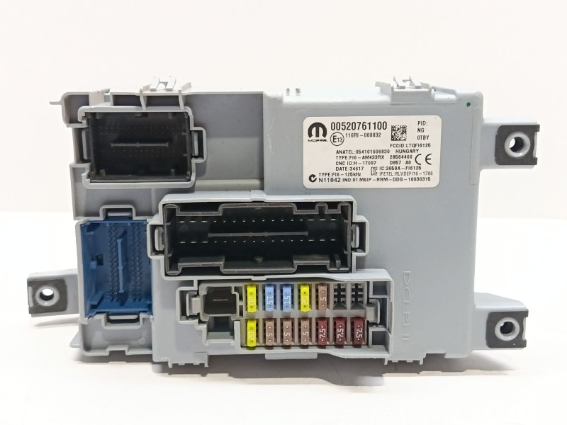 Recambio de caja reles / fusibles para fiat doblo ii (152) pop referencia OEM IAM 520761100 00520761100 
