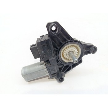 MOTOR ELEVALUNAS TRASERO DERECHO A2469063200 