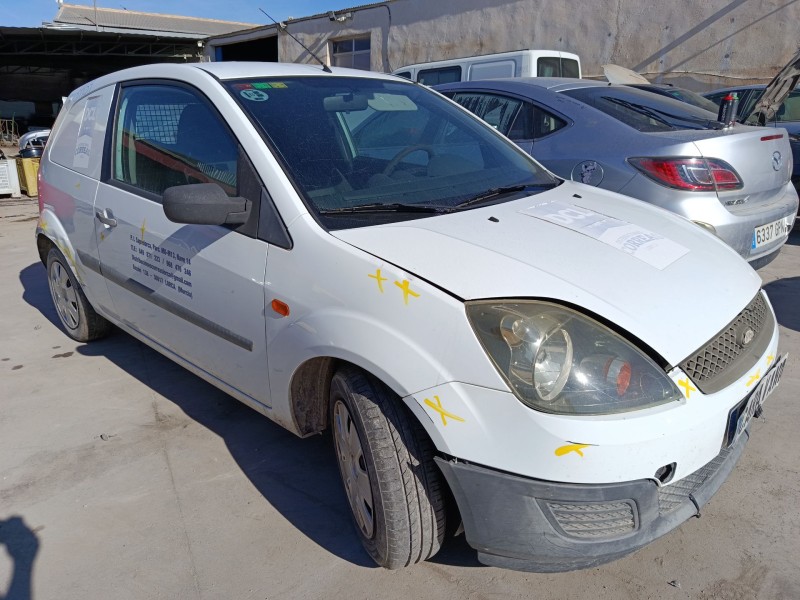 ford fiesta v van del año 2009