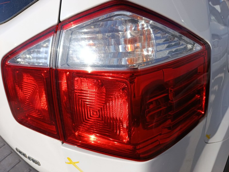 Recambio de piloto trasero derecho para chevrolet orlando (j309) 2.0 d referencia OEM IAM 95238339  