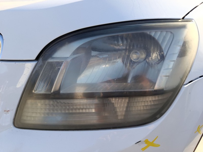 Recambio de faro izquierdo para chevrolet orlando (j309) 2.0 d referencia OEM IAM 95025585  