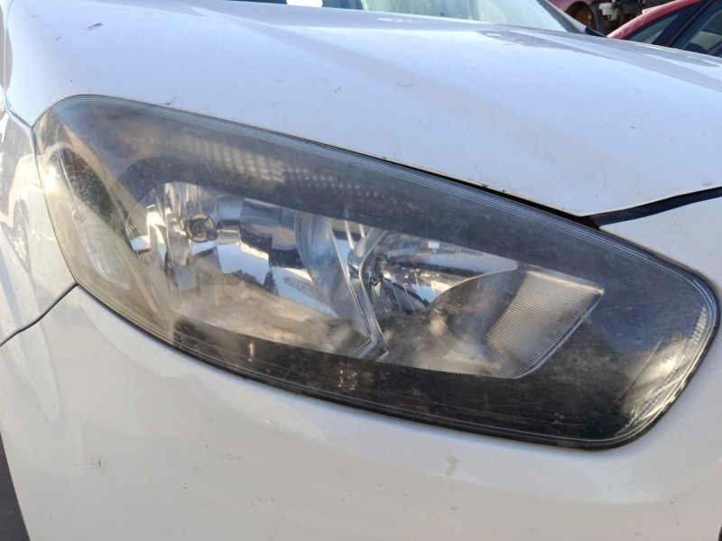 Recambio de faro derecho para ford transit courier b460 furgoneta/monovolumen 1.6 tdci referencia OEM IAM 2269018  