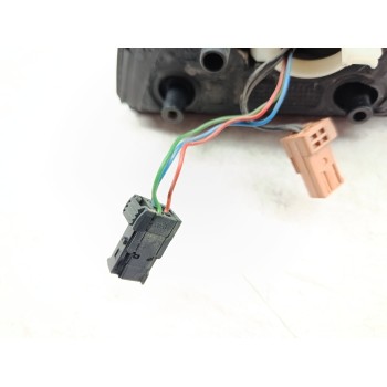 Recambio de retrovisor derecho para peugeot partner kasten confort l1 referencia OEM IAM 96777550XT  