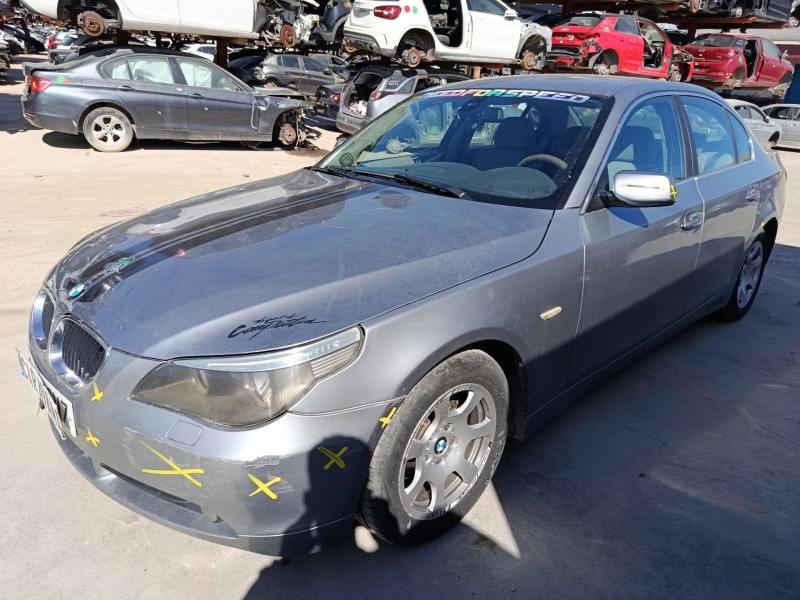 BMW 5 (E60)