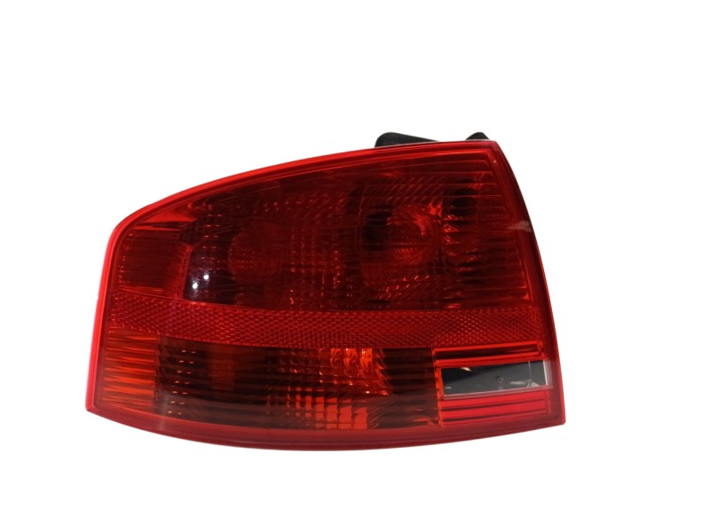 Recambio de piloto trasero izquierdo para audi a4 berlina (8e) 2.0 tdi (dpf) (125kw) referencia OEM IAM 8E5945095  