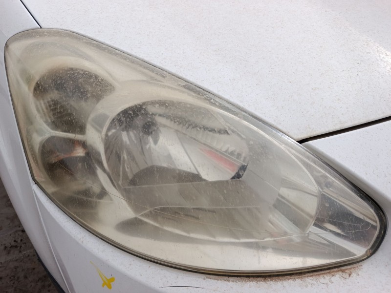 Recambio de faro derecho para peugeot partner tepee 1.6 hdi 90 referencia OEM IAM 6206K4  