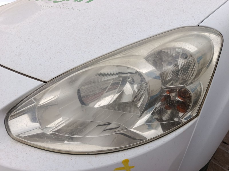 Recambio de faro izquierdo para peugeot partner tepee 1.6 hdi 90 referencia OEM IAM 6208K4  