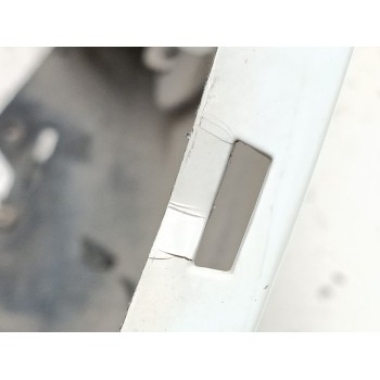 Recambio de paragolpes delantero para dacia sandero aniversario referencia OEM IAM 620220802R  