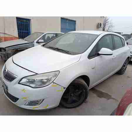 OPEL ASTRA J (P10)