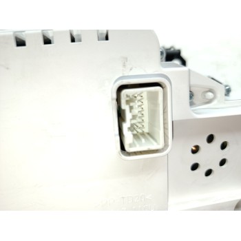 Recambio de cuadro instrumentos para volvo v40 basis referencia OEM IAM 31376803  