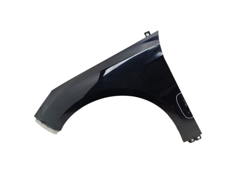 Recambio de aleta delantera izquierda para ford focus iii 1.5 tdci referencia OEM IAM 2171304  