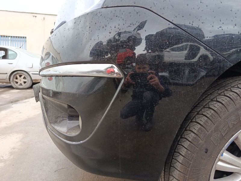 Recambio de paragolpes delantero para ssangyong rodius ii 2.0 xdi referencia OEM IAM 7871121600  