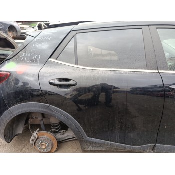 PUERTA TRASERA DERECHA 77004H8401 