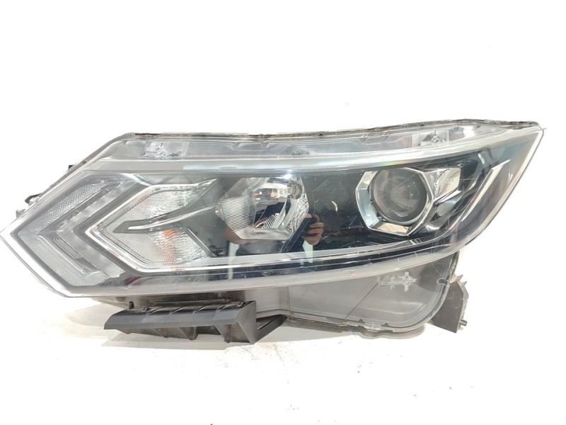 Recambio de faro izquierdo para nissan qashqai (j11) acenta referencia OEM IAM 10019009  