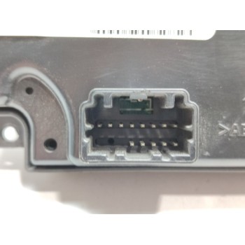 Recambio de mando climatizador para chrysler 300 c 3.0 crd referencia OEM IAM P55111031AG  