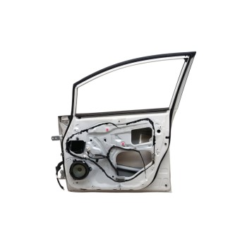 Recambio de puerta delantera derecha para toyota verso active referencia OEM IAM 670010F020  
