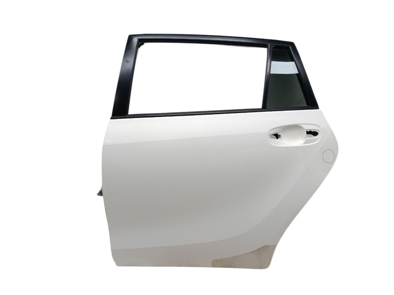 Recambio de puerta trasera izquierda para toyota verso active referencia OEM IAM 670040F040  