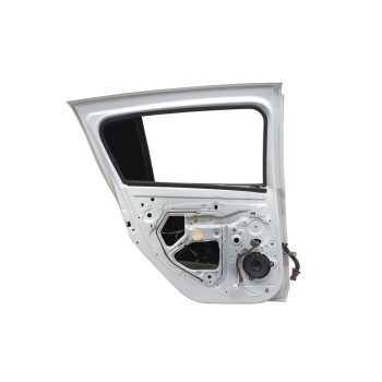 Recambio de puerta trasera izquierda para dacia sandero stepway referencia OEM IAM 821017625R  