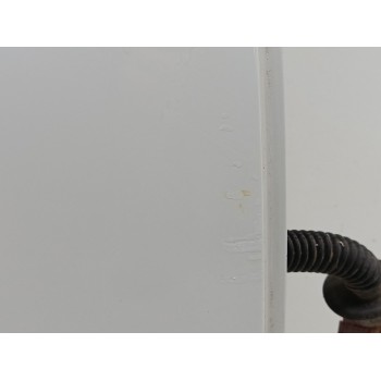 Recambio de puerta trasera derecha para dacia sandero stepway referencia OEM IAM 821002434R  