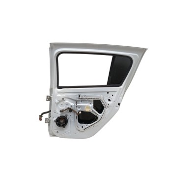 Recambio de puerta trasera derecha para dacia sandero stepway referencia OEM IAM 821002434R  