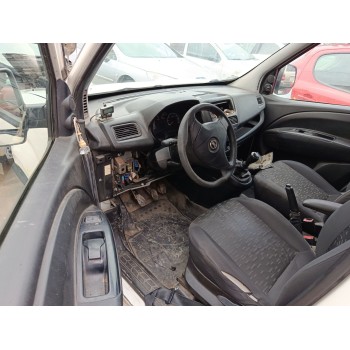 opel combo furgoneta/monovolumen (x12) del año 2015