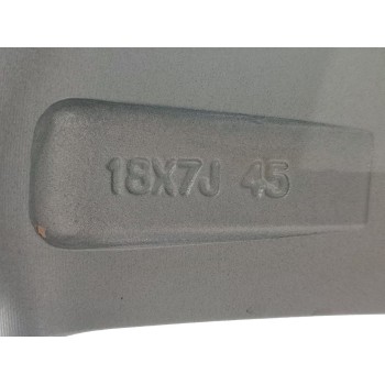 Recambio de llanta para mazda 3 berlina (bp) zenith bose referencia OEM IAM B0N6V3810  