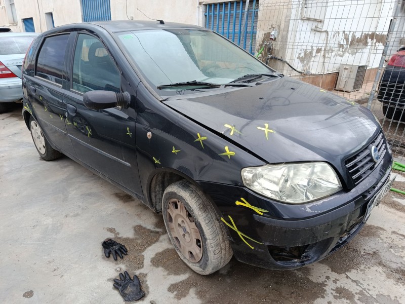 fiat punto (188_) del año 2004