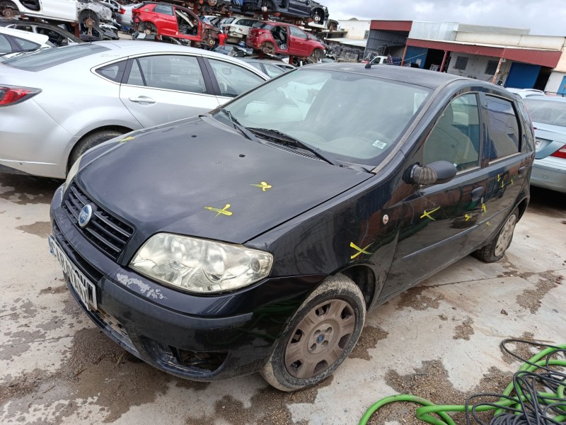 fiat punto (188_) del año 2004
